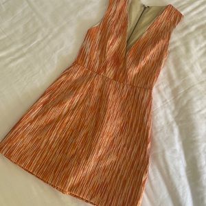 Alice+Olivia structure plunge mini dress size 4